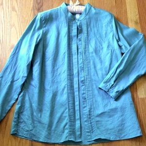 100% linen ⭐️ L.L.Bean ⭐️ subtle aqua blue/green ⭐️ pin tucked ⭐️ button up